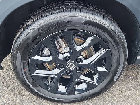 Certified 2024 Honda HR-V Sport image 9