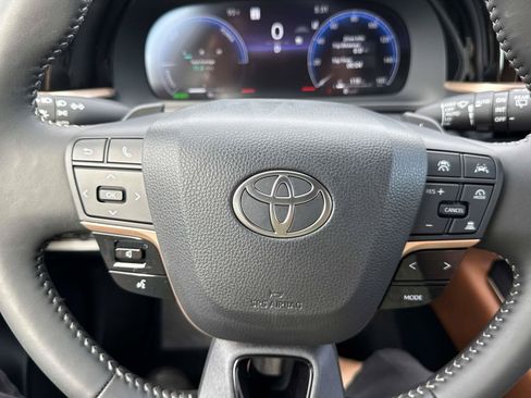 New 2026 Toyota Crown Signia AWD/4WD image 23