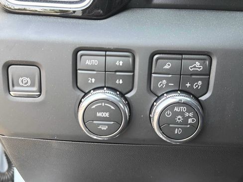 New 2026 GMC Sierra 1500 Denali Ultimate AWD/4WD image 15