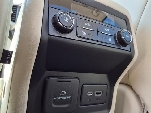 Used 2021 GMC Acadia Denali w/ Trailering Package FWD image 28