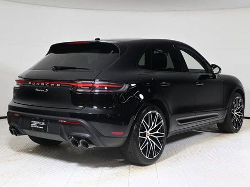 Certified 2023 Porsche Macan S image 7