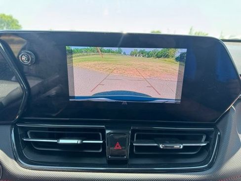 Used 2025 Chevrolet TrailBlazer RS w/ Convenience Package FWD image 16