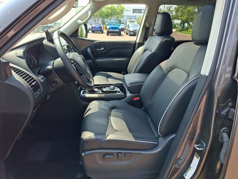 Certified 2023 INFINITI QX80 Premium Select w/ Cargo Package AWD/4WD image 15