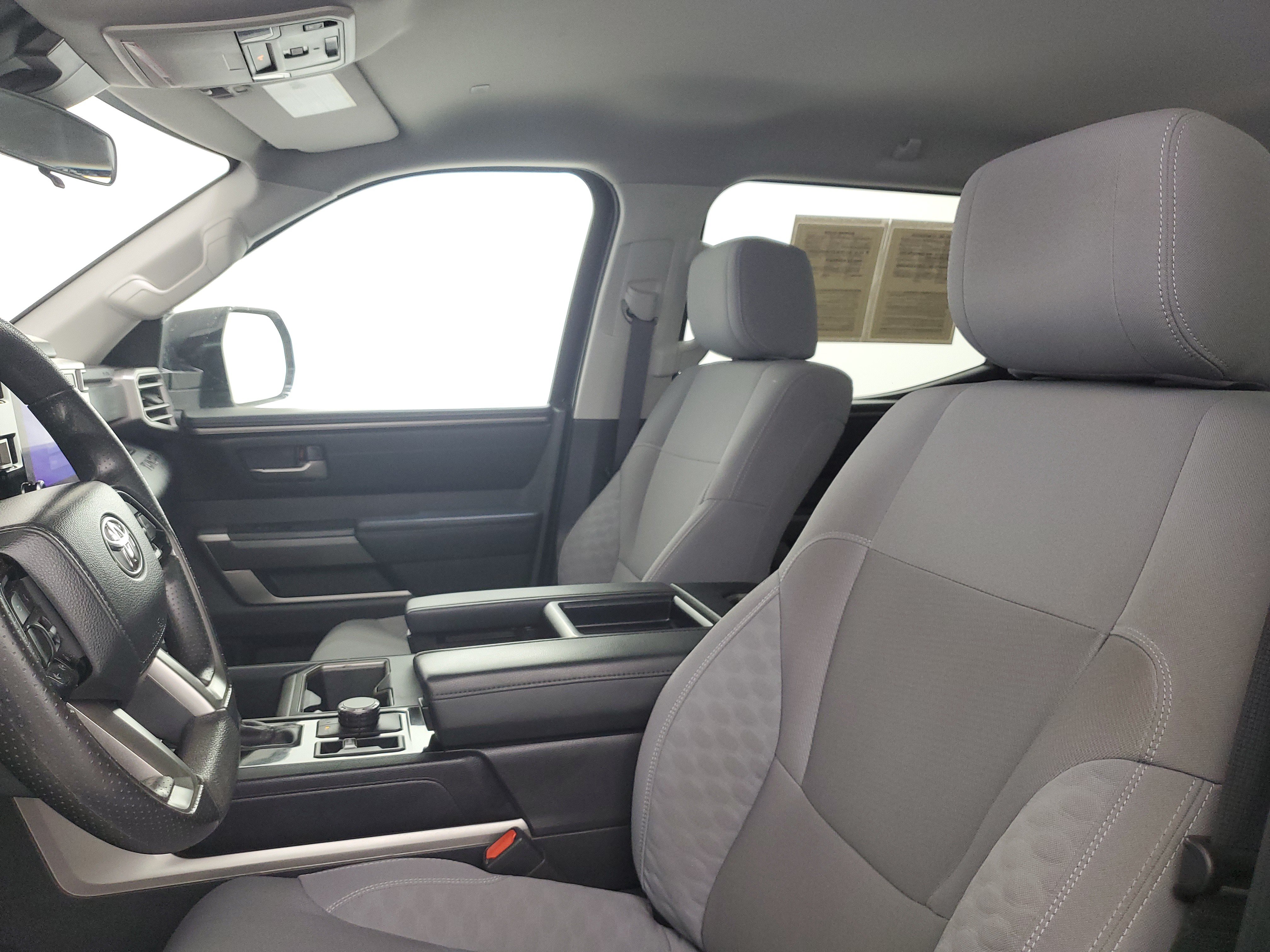 Used 2024 Toyota Tundra SR5 w/ SR5 Convenience Package AWD/4WD image 17