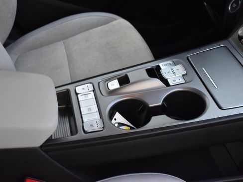 Used 2023 Hyundai Kona SE w/ Cargo Package FWD image 20