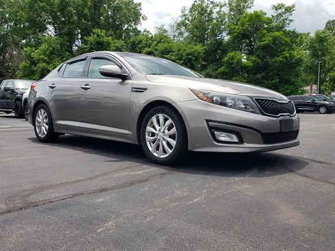 Used 2015 Kia Optima EX w/ EX Premium Package FWD image 3