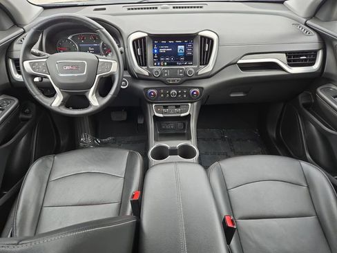 Used 2023 GMC Terrain SLT image 17