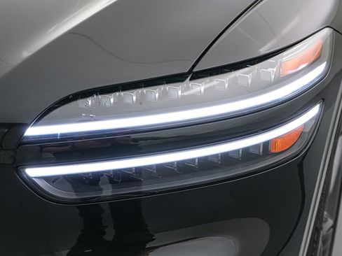 Used 2026 Genesis GV70 3.5T Sport Prestige image 15