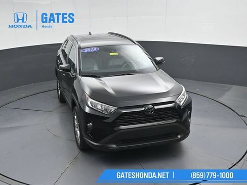 Used 2019 Toyota RAV4 XLE Premium w/ Cold Weather Package AWD/4WD image 48