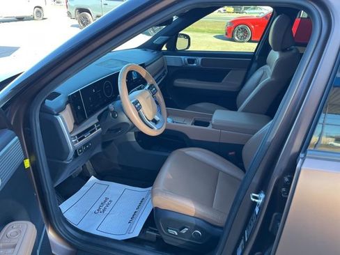 Used 2024 Hyundai Santa Fe Limited image 9