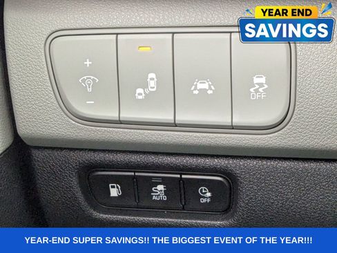 Used 2019 Kia Niro EX Premium image 39