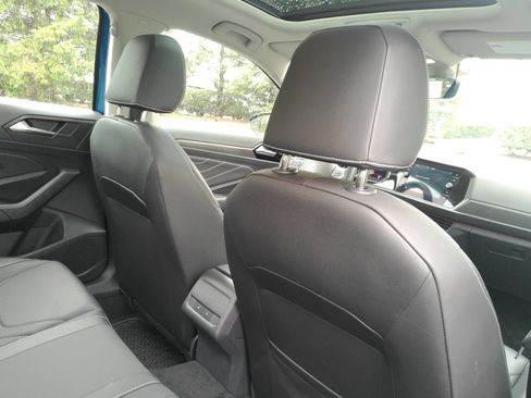 Used 2024 Volkswagen Jetta SEL FWD image 19