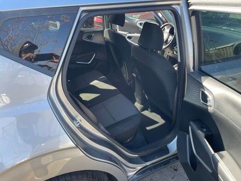 Used 2022 Kia Soul LX w/ Technology Package image 14