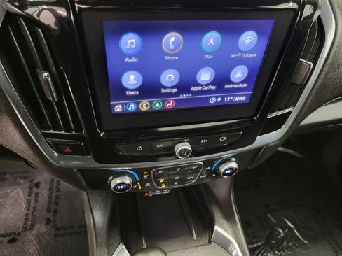 Used 2023 Chevrolet Traverse LT w/ LT Premium Package image 7