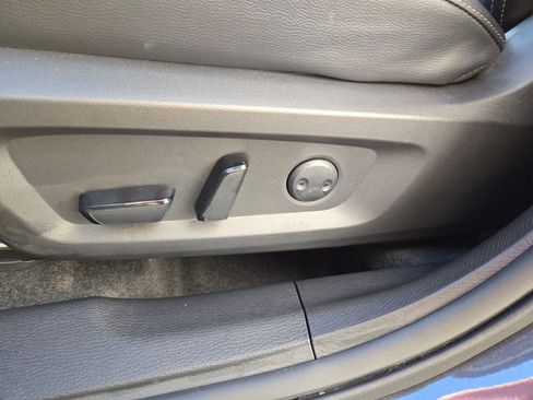 New 2026 Mitsubishi Outlander SEL image 18