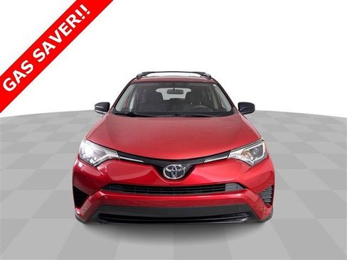 Used 2016 Toyota RAV4 LE image 3