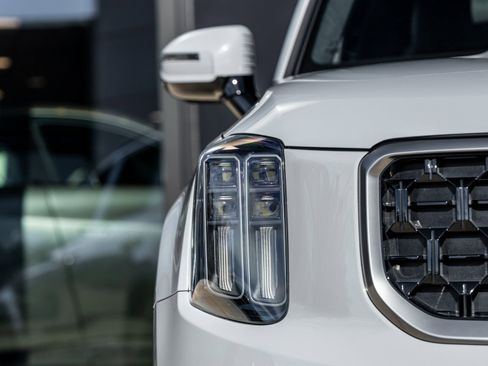 Used 2023 Kia Telluride SX Prestige X-Line image 12