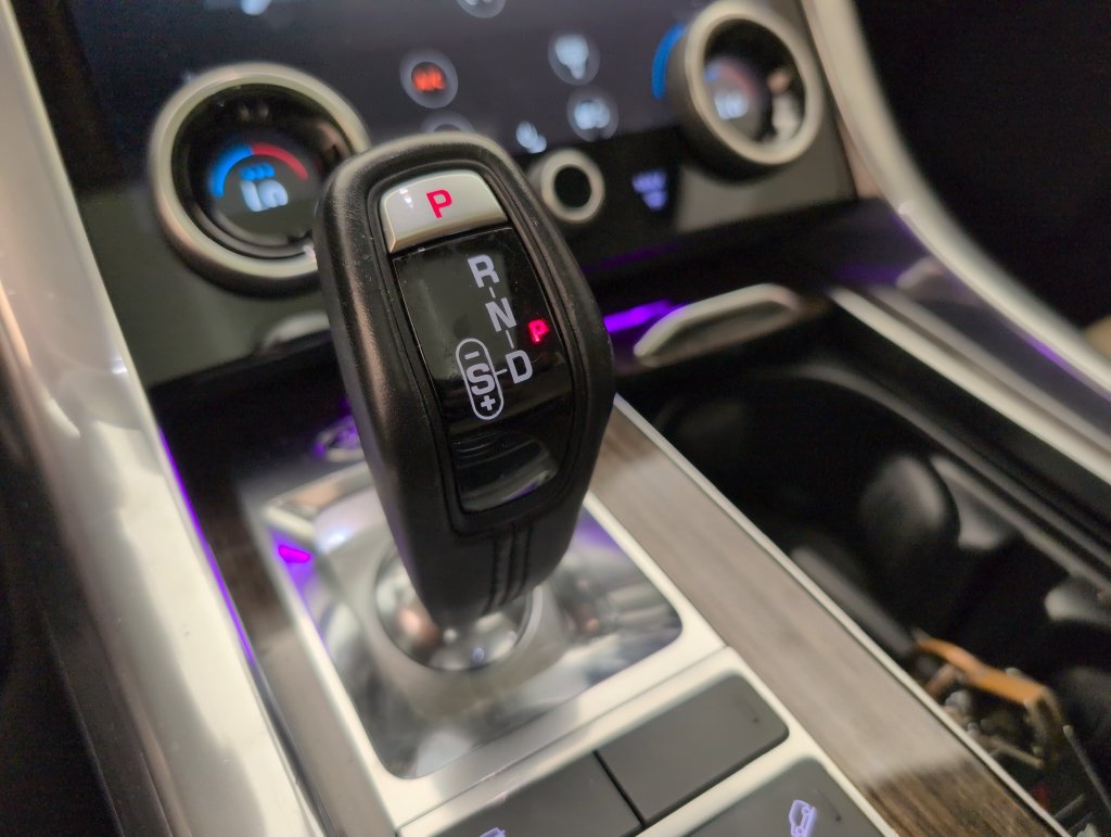 Used 2022 Land Rover Range Rover Sport HSE Silver Edition AWD/4WD image 30