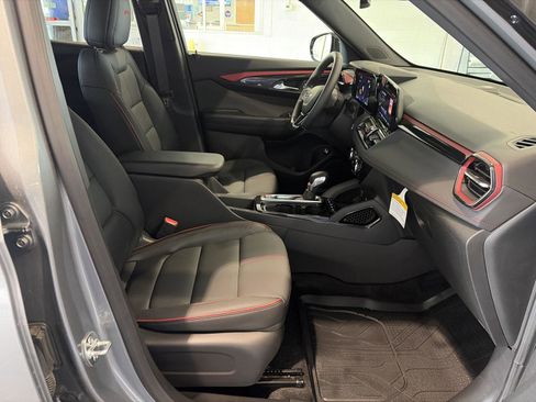 New 2026 Chevrolet TrailBlazer RS w/ Convenience Package FWD image 15
