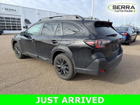 Certified 2023 Subaru Outback Onyx Edition image 4