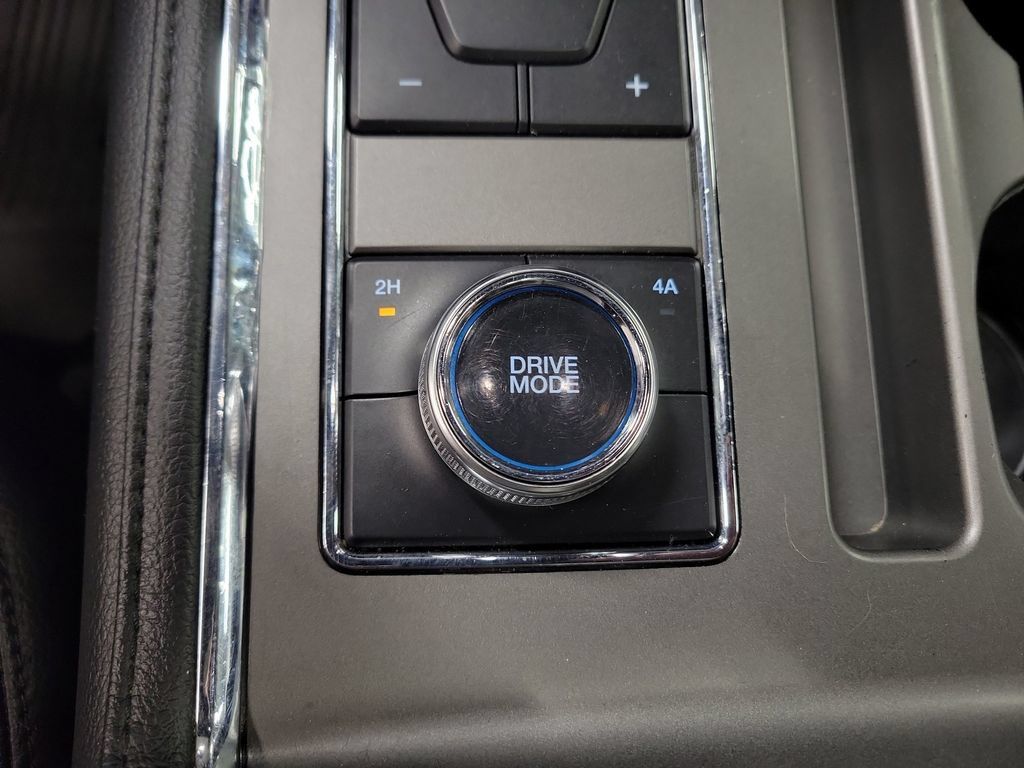 Used 2021 Ford Expedition XLT AWD/4WD image 21