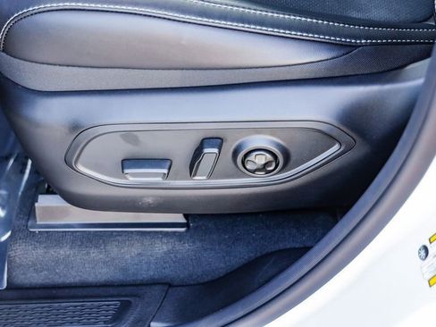 New 2026 Jeep Grand Cherokee Altitude image 23