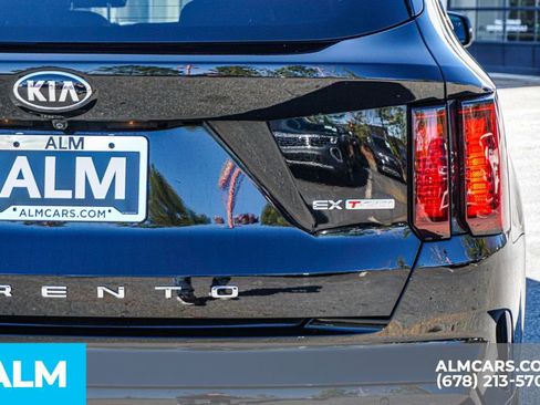 Used 2021 Kia Sorento EX image 13
