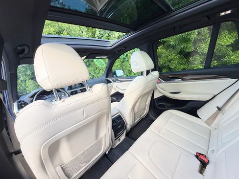 Used 2019 BMW X3 xDrive30i w/ Driving Assistance Package AWD/4WD image 38