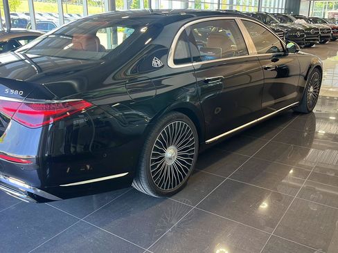 Certified 2022 Mercedes-Benz Maybach S 580 4MATIC image 30