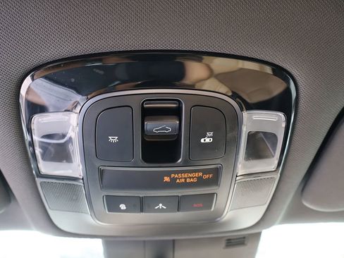 Used 2022 Hyundai Sonata Limited image 56