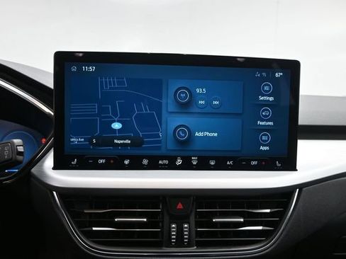 Certified 2025 Ford Escape SE w/ PHEV Premium Package FWD image 13