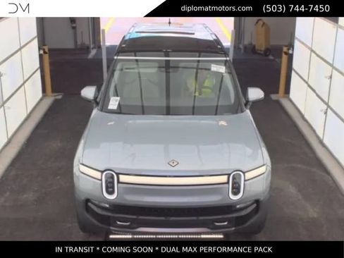 Used 2024 Rivian R1S Adventure AWD/4WD image 2
