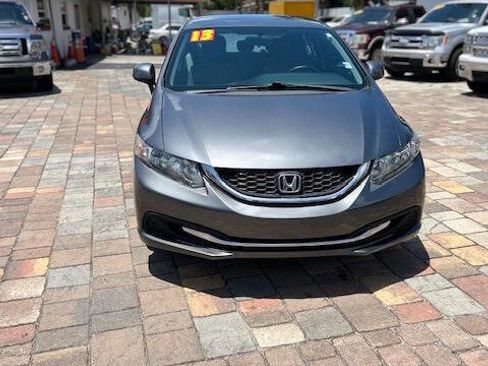 Used 2013 Honda Civic LX image 4