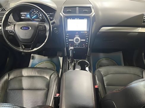 Used 2018 Ford Explorer Sport AWD/4WD image 12