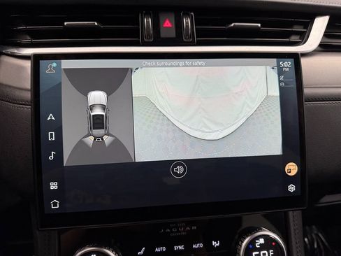 Used 2022 Jaguar F-PACE S image 31