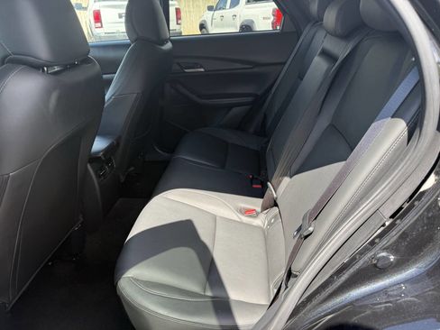 Used 2024 MAZDA CX-30 AWD 2.5 S w/ Select Sport Pkg image 16