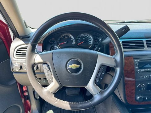 Used 2012 Chevrolet Suburban LT w/ All-Star Edition AWD/4WD image 29