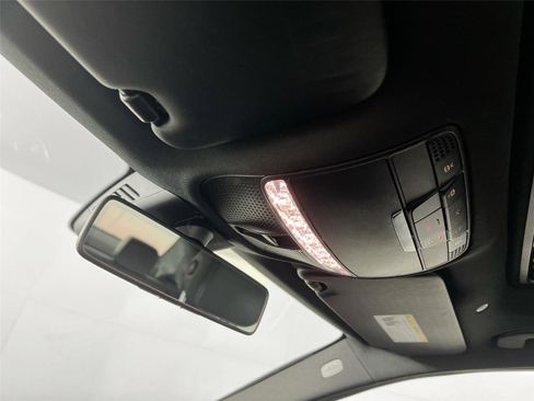 Certified 2020 Mercedes-Benz C 300 4MATIC Sedan image 11