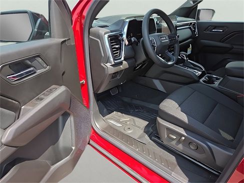 New 2026 GMC Canyon Elevation w/ Convenience Package image 13