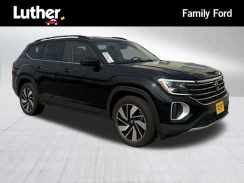 Used 2024 Volkswagen Atlas SE AWD/4WD image 1