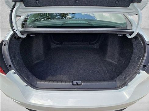 Used 2021 Honda Insight EX image 6