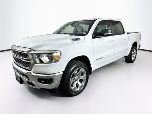 Used 2022 RAM 1500 Big Horn AWD/4WD image 3