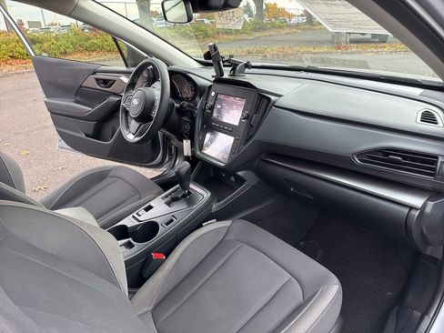 Certified 2025 Subaru Impreza 2.0i image 27