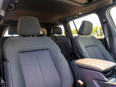 New 2026 Jeep Grand Cherokee Laredo X RWD image 15