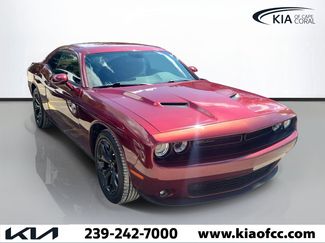 Used 2020 Dodge Challenger SXT w/ Blacktop Package RWD video 1