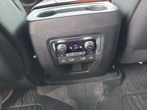 Used 2023 GMC Yukon Denali Ultimate image 14
