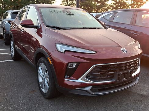 Used 2024 Buick Encore GX Preferred FWD image 5