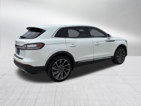Used 2023 Lincoln Nautilus Reserve w/ Equipment Group 202A AWD/4WD image 7