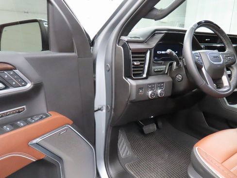 Used 2025 GMC Sierra 1500 Denali Ultimate image 61