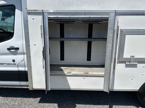 Used 2020 Ford Transit 350 DRW RWD image 15
